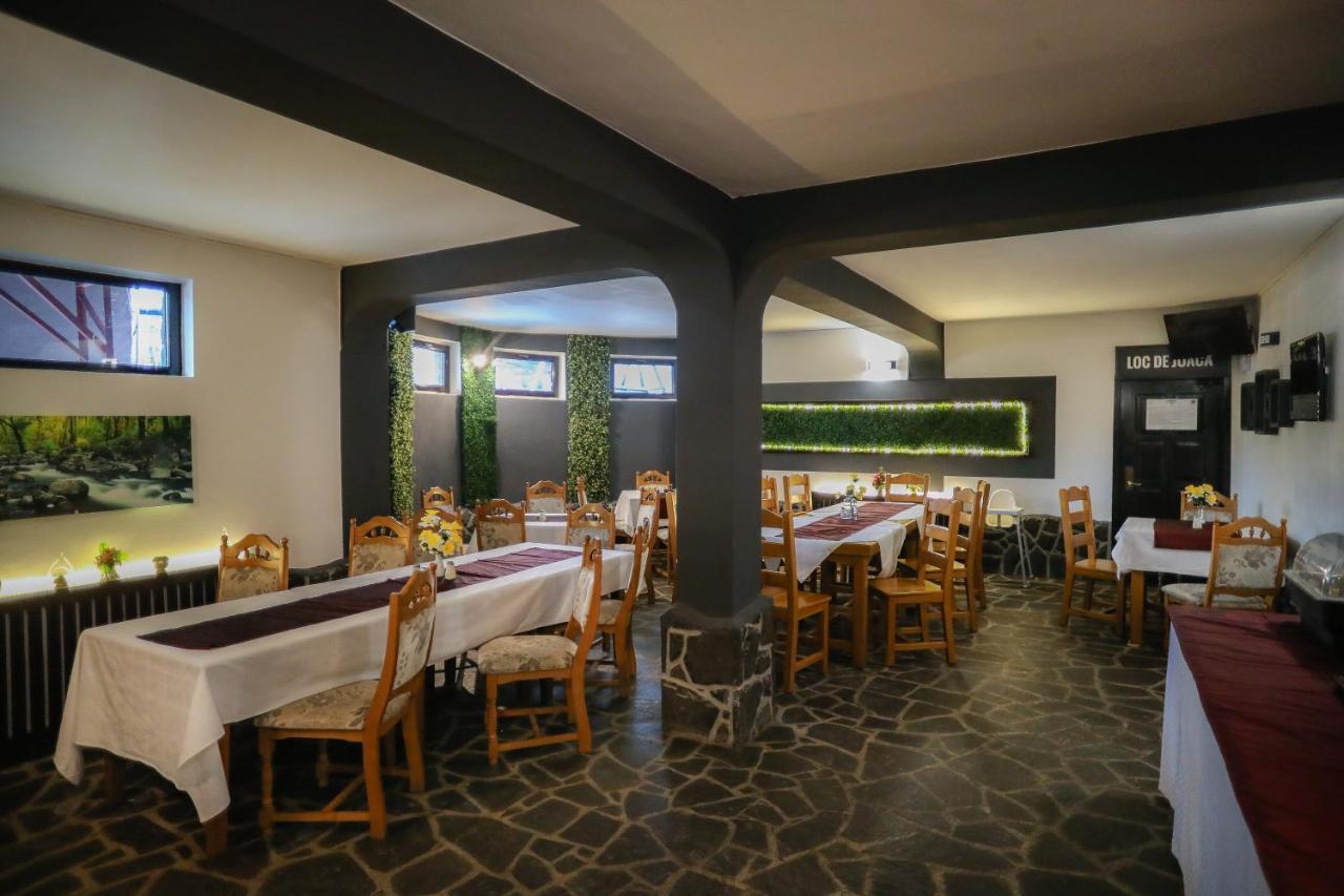 Royal Boutique Hotel Poiana Brasov Exterior foto