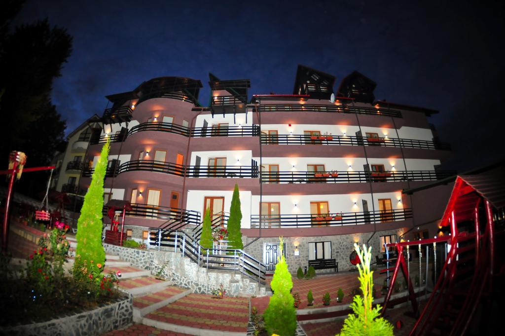 Royal Boutique Hotel Poiana Brasov Exterior foto